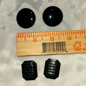 2 pair lot pierced earrings black emerald cut shape and round